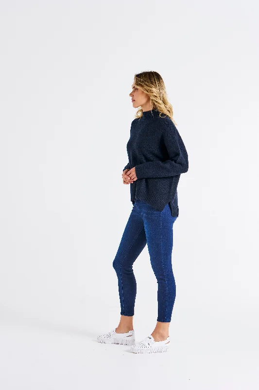 Betty Basics Luna Knit Jumper Navy