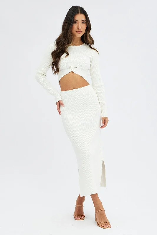 White Knit Top Long Sleeve Front Knot Detail Crop