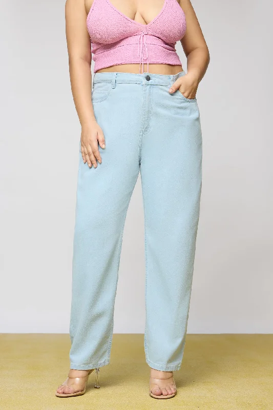 Dreamy Denim Curve Mom Fit Jeans