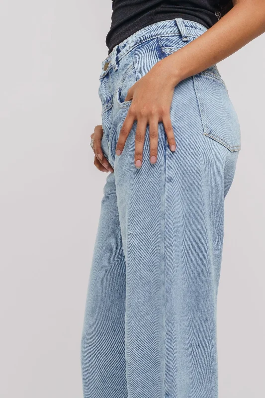 Fish Cut Light Straight Jeans