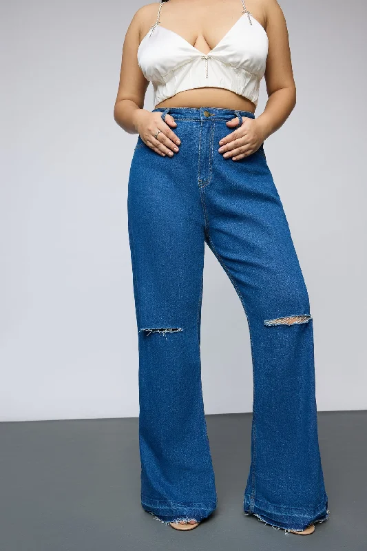 Retro Revival Distressed Curve Bootcut Jeans