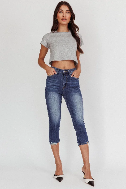 Queens Distressed Capri Jeans Dark Denim